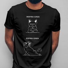 Carregar imagem no visualizador da galeria, T - shirt Inspira e Expira - Bulldog Francês | Personalizada de Animal de Estimação - Pet Story PT