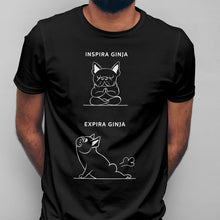 Carregar imagem no visualizador da galeria, T - shirt Inspira e Expira - Bulldog Francês | Personalizada de Animal de Estimação - Pet Story PT
